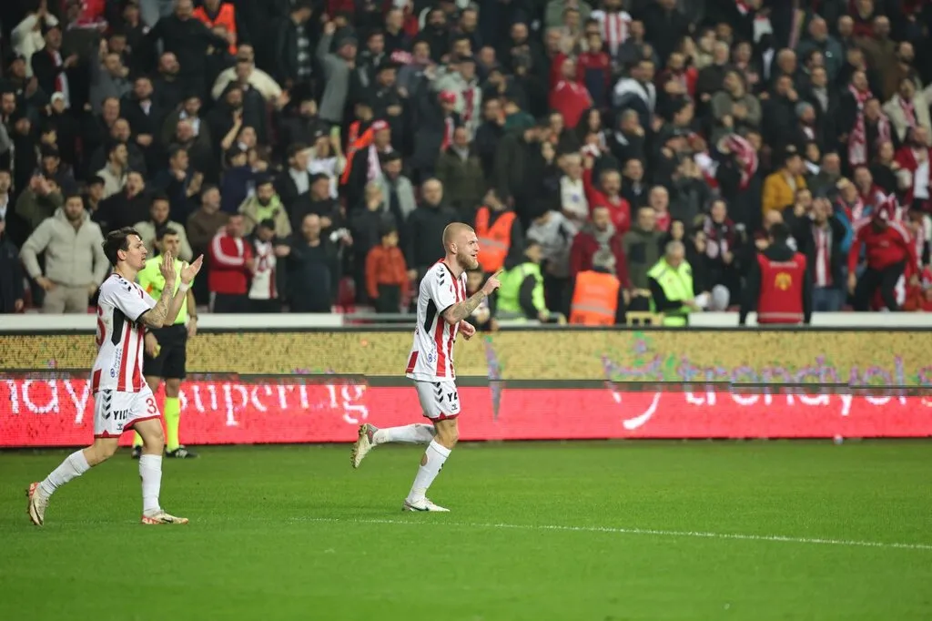 Samsunspor'da Drongelen ileri çıktı, golünü attı - Resim 9