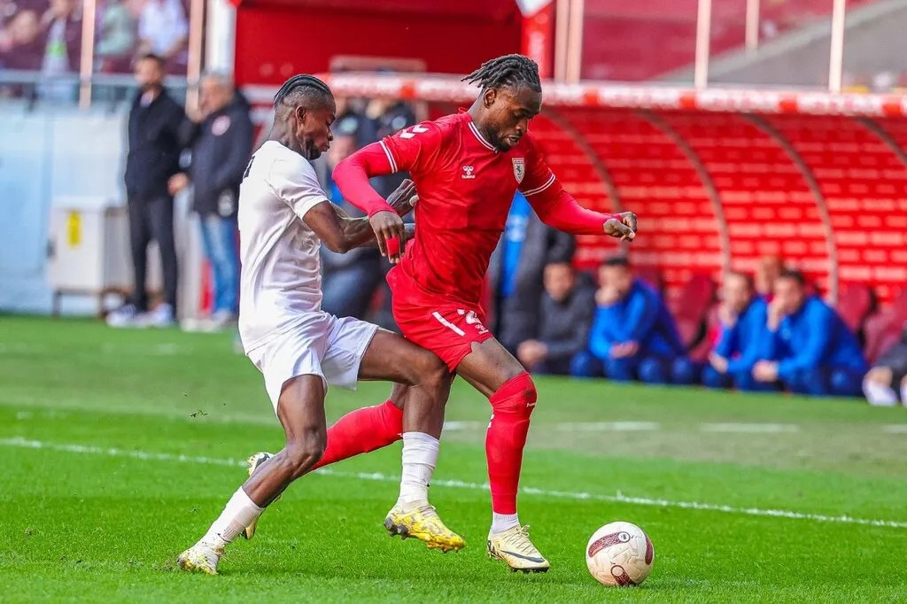 Samsunspor'dan 6 gollü galibiyet - Resim 9
