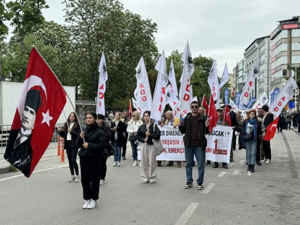 Samsun'da 1 Mayıs coşkuyla kutlandı - Resim 4