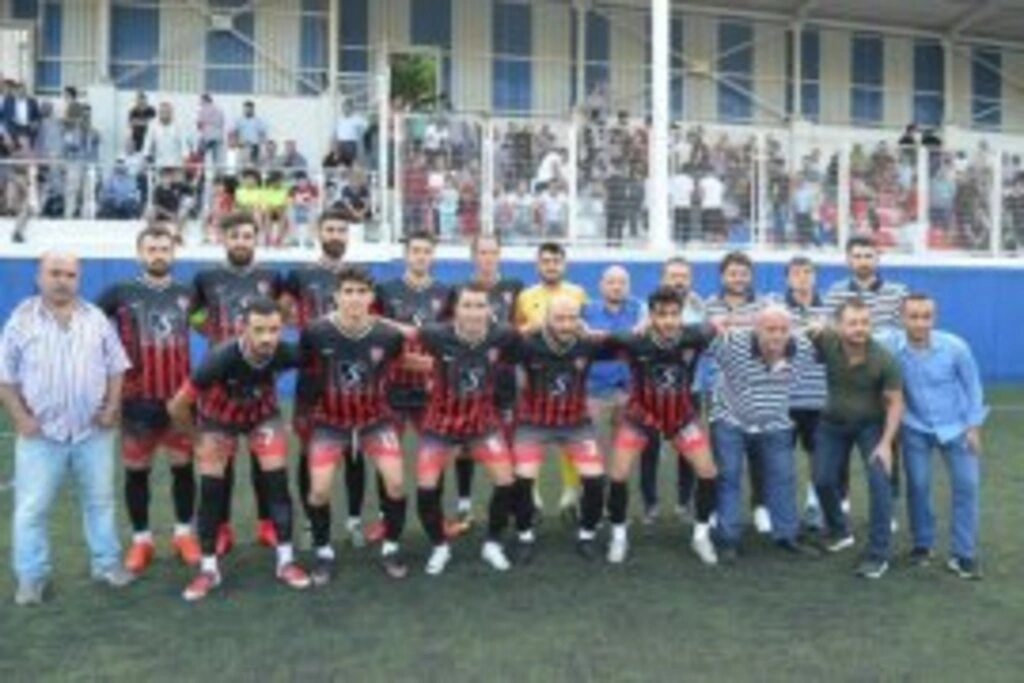 İSTANBUL BAFRASPOR DUALARLA SAHAYA İNDİ - Resim 9