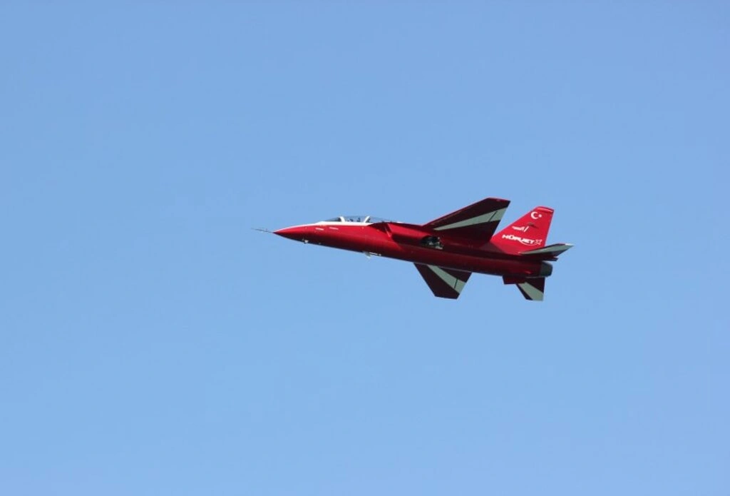 Türk Yıldızları, SOLOTÜRK, HÜRJET ve helikopter gösterileri nefesleri kesti - Resim 2