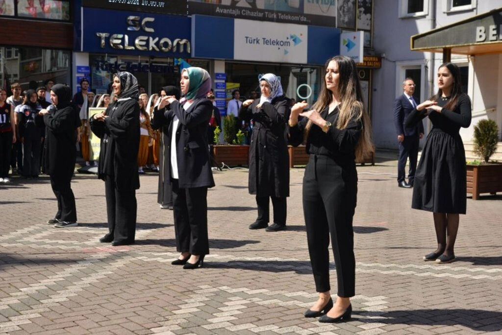 Samsun'da 19 Mayıs Atatürk'ü Anma Gençlik ve Spor Bayramı Coşkuyla Kutlandı - Resim 17