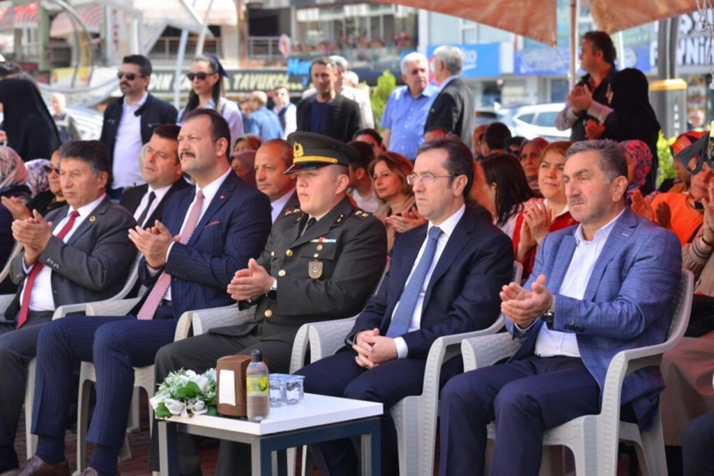 Samsun'da 19 Mayıs Atatürk'ü Anma Gençlik ve Spor Bayramı Coşkuyla Kutlandı - Resim 18