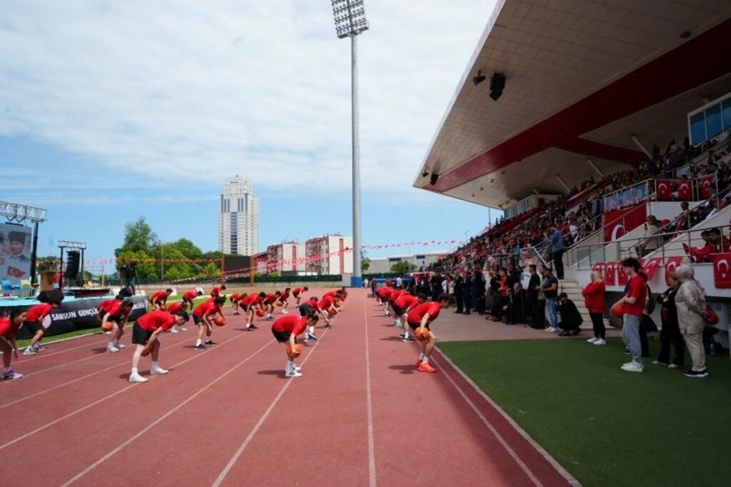 Samsun'da 19 Mayıs Atatürk'ü Anma Gençlik ve Spor Bayramı Coşkuyla Kutlandı - Resim 38