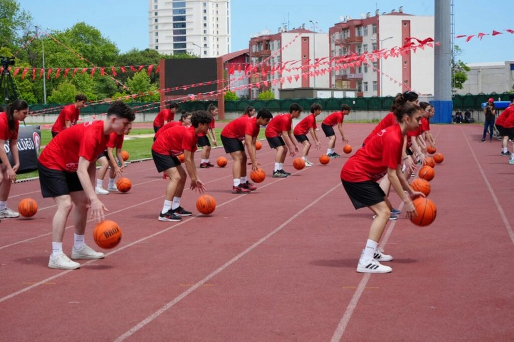 Samsun'da 19 Mayıs Atatürk'ü Anma Gençlik ve Spor Bayramı Coşkuyla Kutlandı - Resim 43