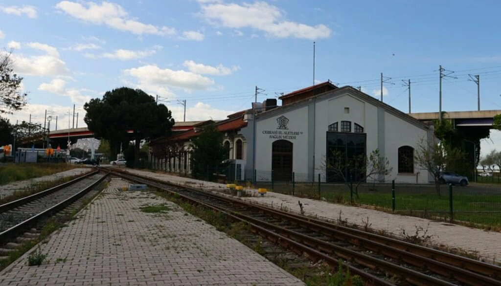 Samsun Cerrahi El Aletleri ve Sağlık Müzesi: Sağlık Tarihinde Zamanda Bir Yolculuk - Resim 7
