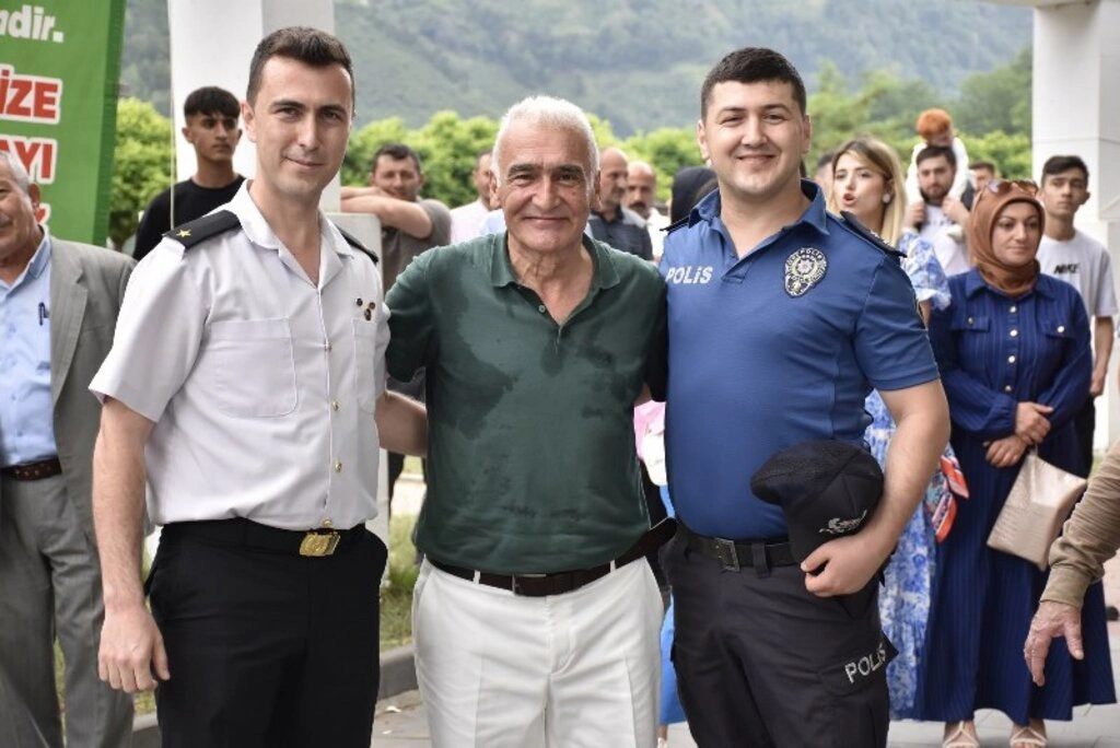 Ayvacık'tan Gazze'ye Gönül Köprüsü - Resim 22