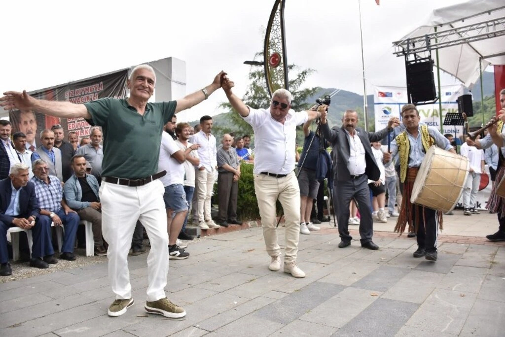 Ayvacık'tan Gazze'ye Gönül Köprüsü - Resim 25