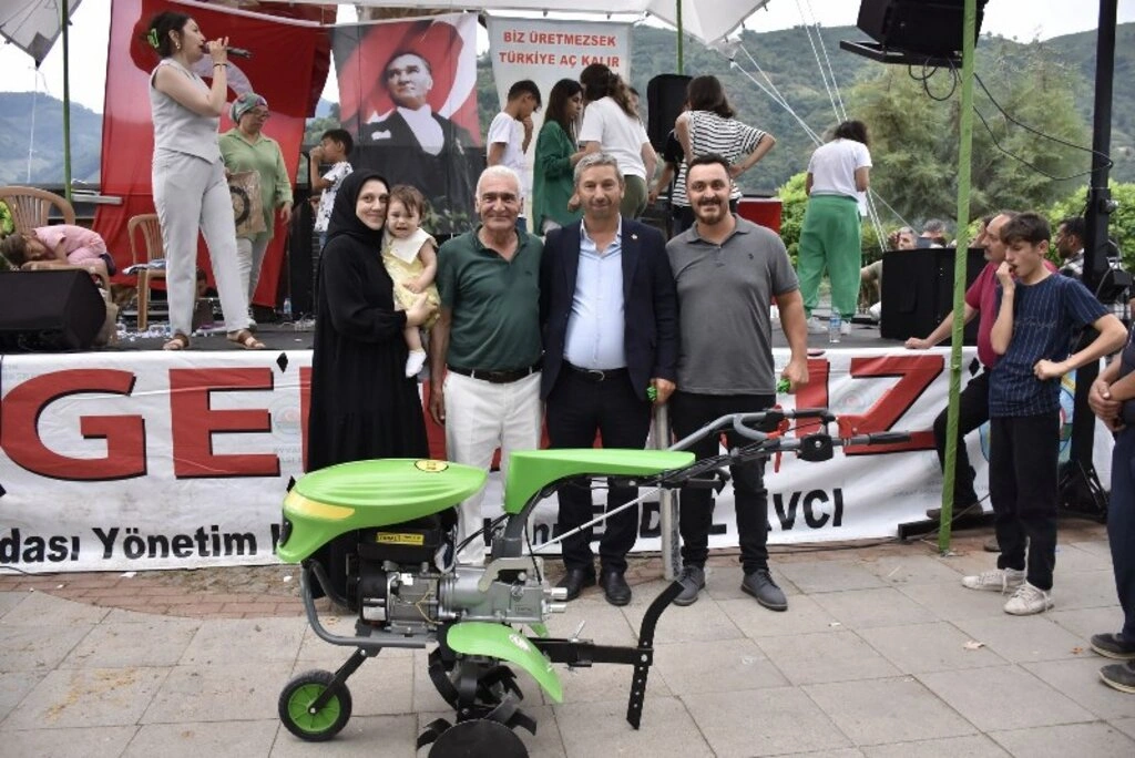 Ayvacık'tan Gazze'ye Gönül Köprüsü - Resim 34