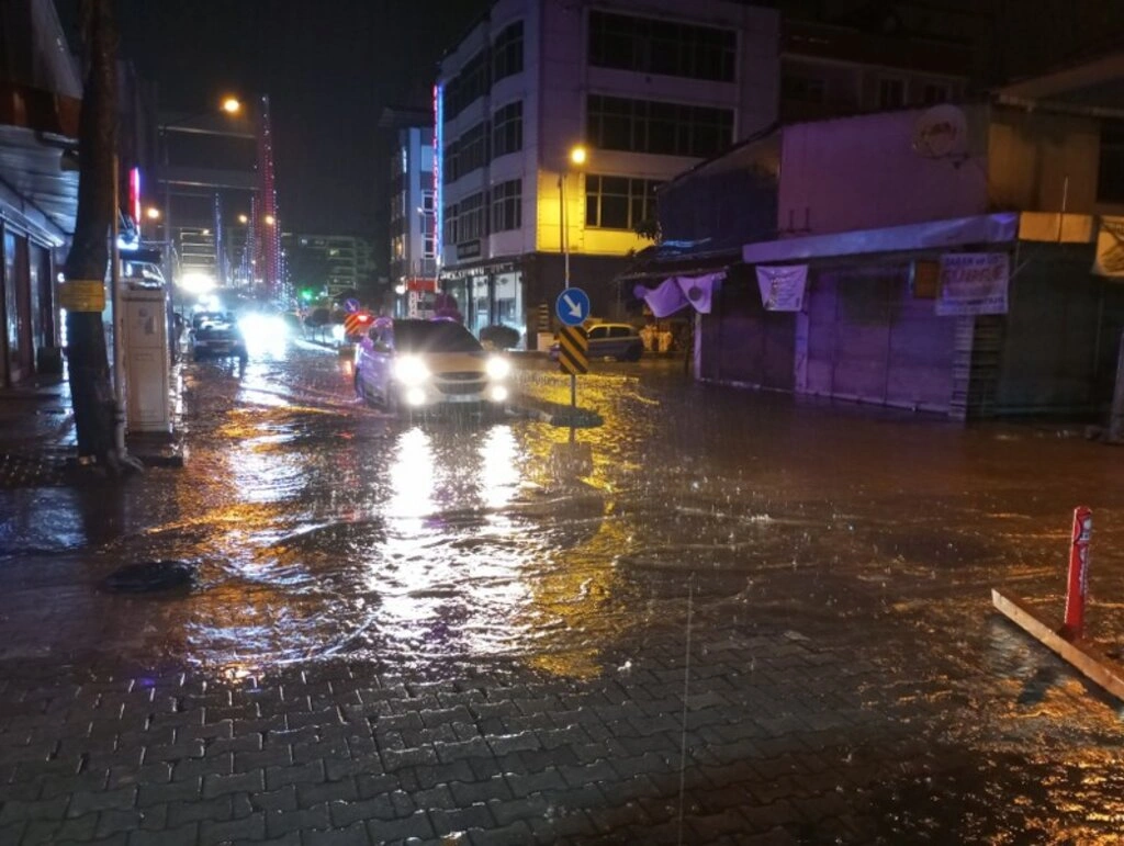 Samsun'da Sel Felaketi - Resim 2