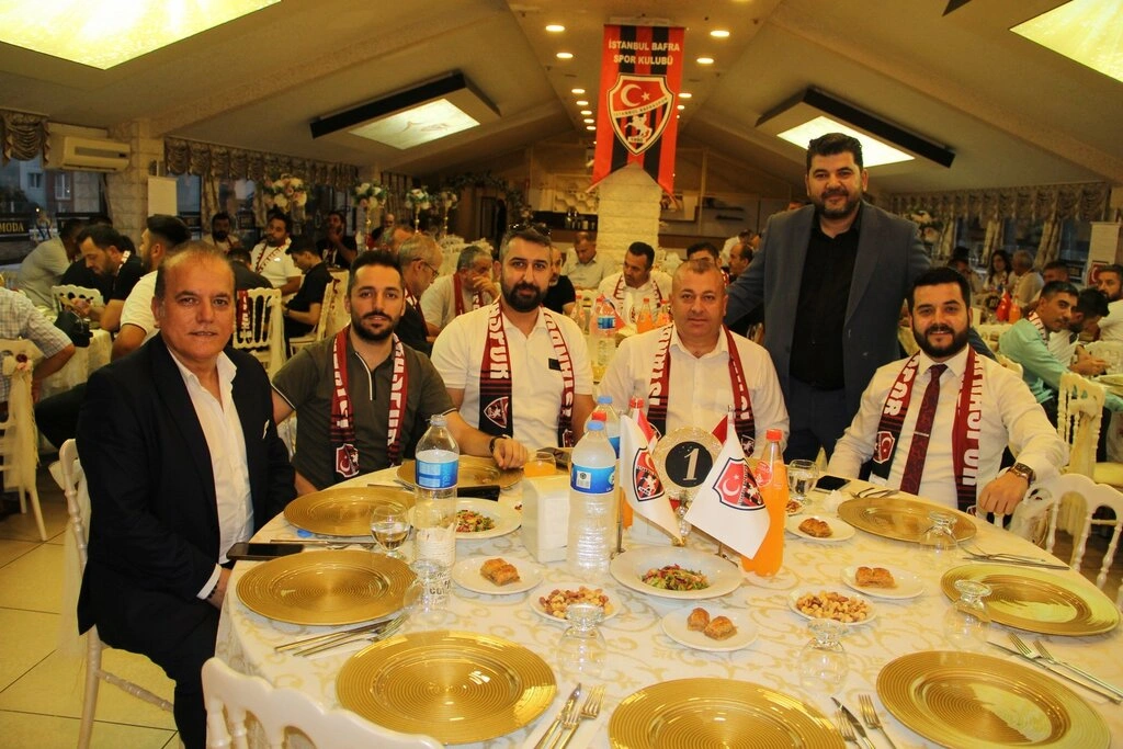 İstanbul Bafraspor Kulübü Şampiyonluk Yoluna Çıktı - Resim 39