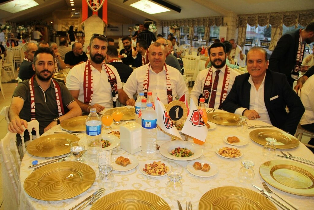 İstanbul Bafraspor Kulübü Şampiyonluk Yoluna Çıktı - Resim 40