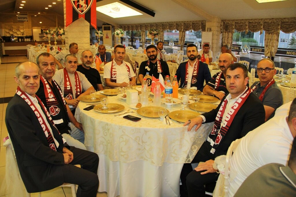 İstanbul Bafraspor Kulübü Şampiyonluk Yoluna Çıktı - Resim 41
