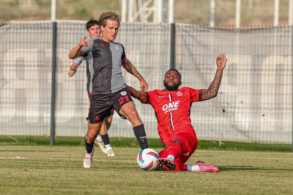 Samsunspor: 0 - Almere City: 1 (Foto Galeri) - Resim 12