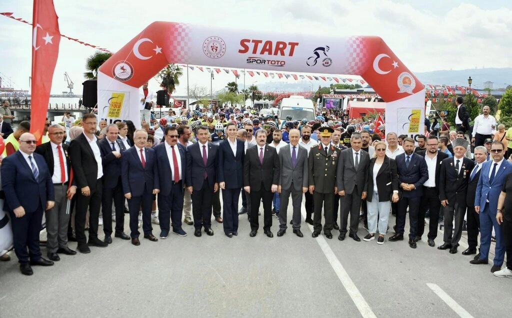 30 Ağustos Zafer Bayramı'na Yakışan Kurtuluş Yolu Bisiklet Turu Finali - Resim 7
