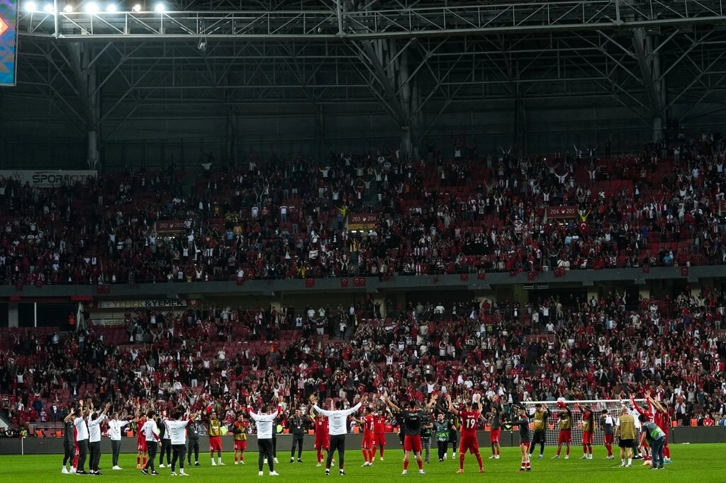 Türkiye: 1 - Karadağ: 0 (Foto Galeri) - Resim 56