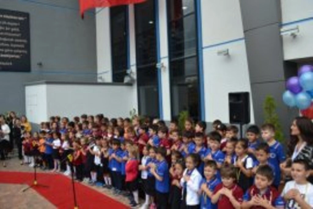 Ezgililer Döneme Görkemli Bir Giriş Yaptı - Resim 4