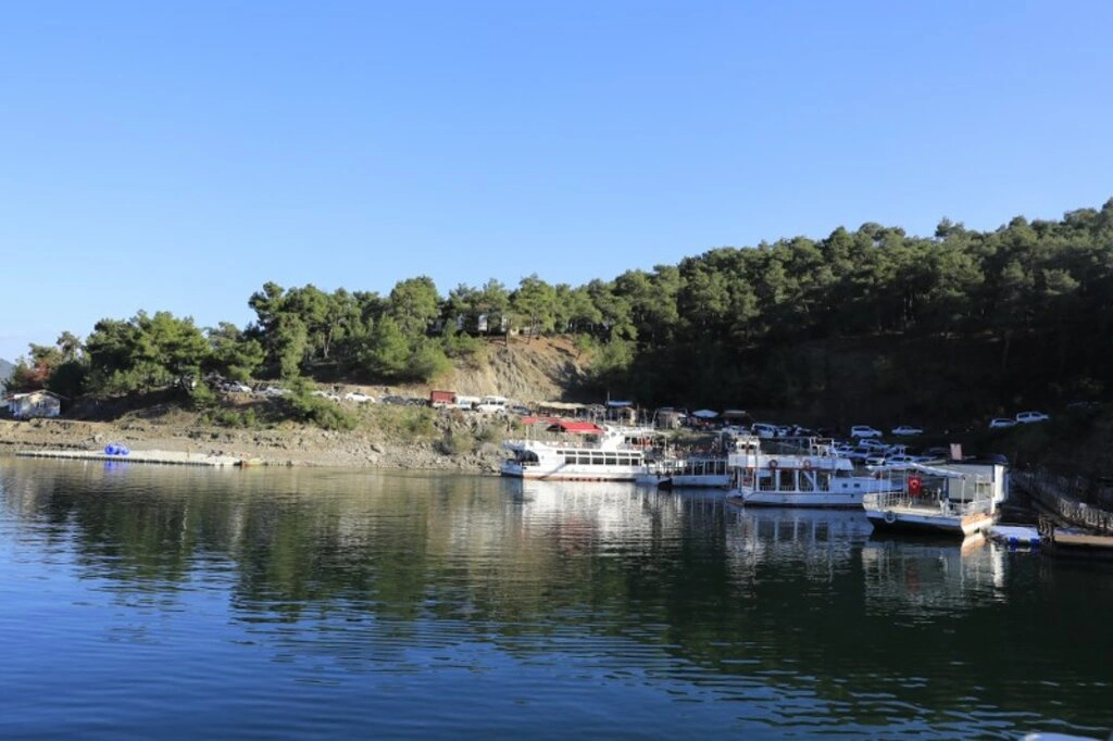 Şahinkaya Kanyonu Her Mevsim Eşsiz Manzaralar Sunuyor - Resim 14