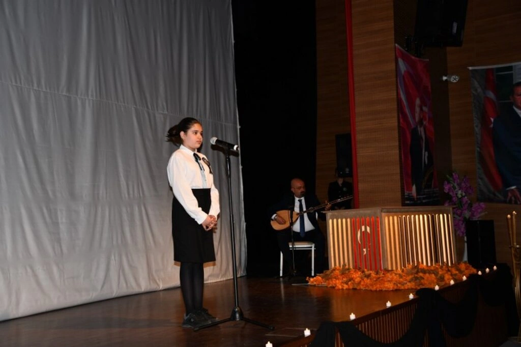 Büyük Önder Mustafa Kemal Atatürk 10 Kasım'da Samsun'da Anıldı - Resim 13