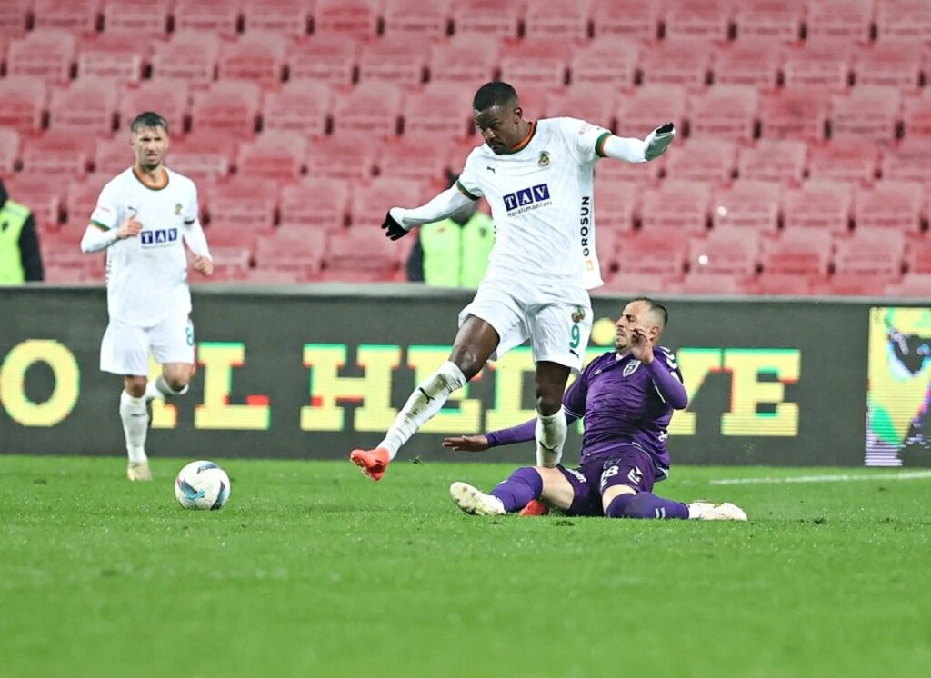 Samsunspor: 1 - Alanyaspor: 1 (Foto Galeri) - Resim 24