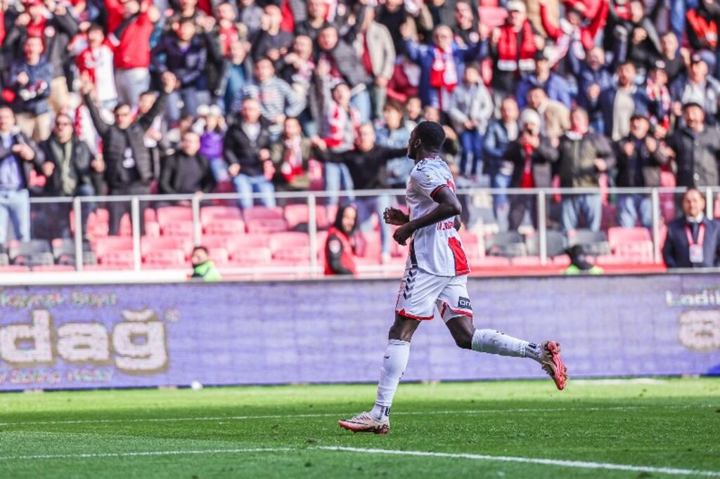 Samsunspor: 4 - Bodrum FK: 0 (Foto Galeri) - Resim 33