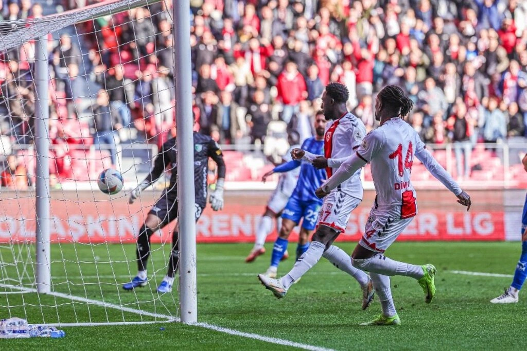 Samsunspor: 4 - Bodrum FK: 0 (Foto Galeri) - Resim 52