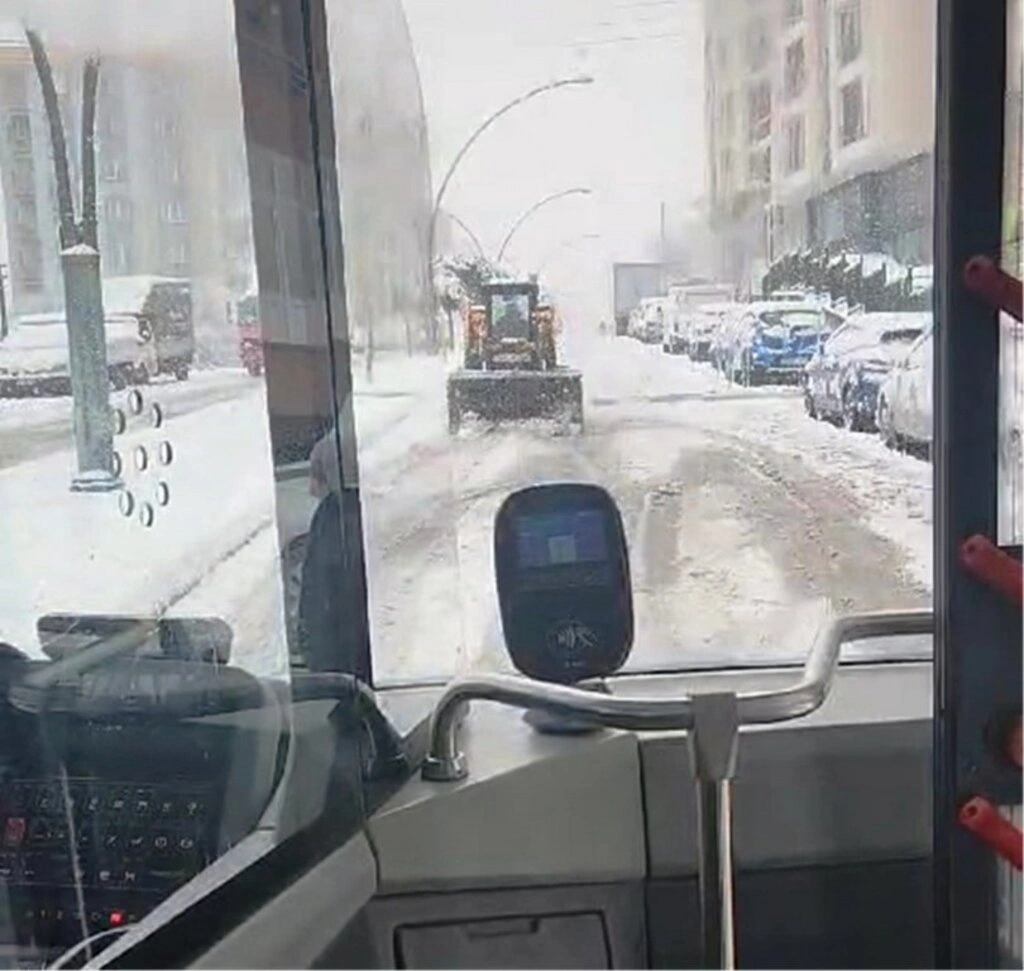 Samsun Kar Altında! İşte Kentten Manzaralar... - Resim 24