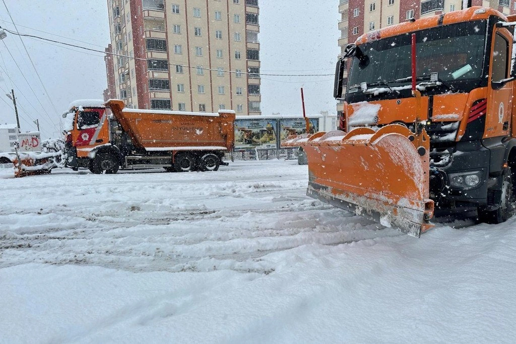 Samsun Kar Altında! İşte Kentten Manzaralar... - Resim 32