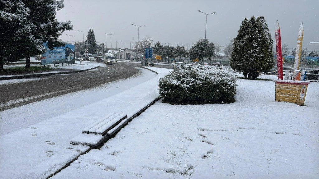 Samsun Kar Altında! İşte Kentten Manzaralar... - Resim 40