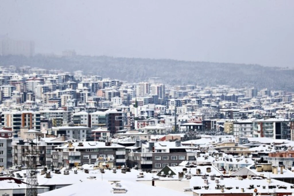 Samsun’da Kar Eğlencesi! Şehirden Renkli Görüntüler... - Resim 30