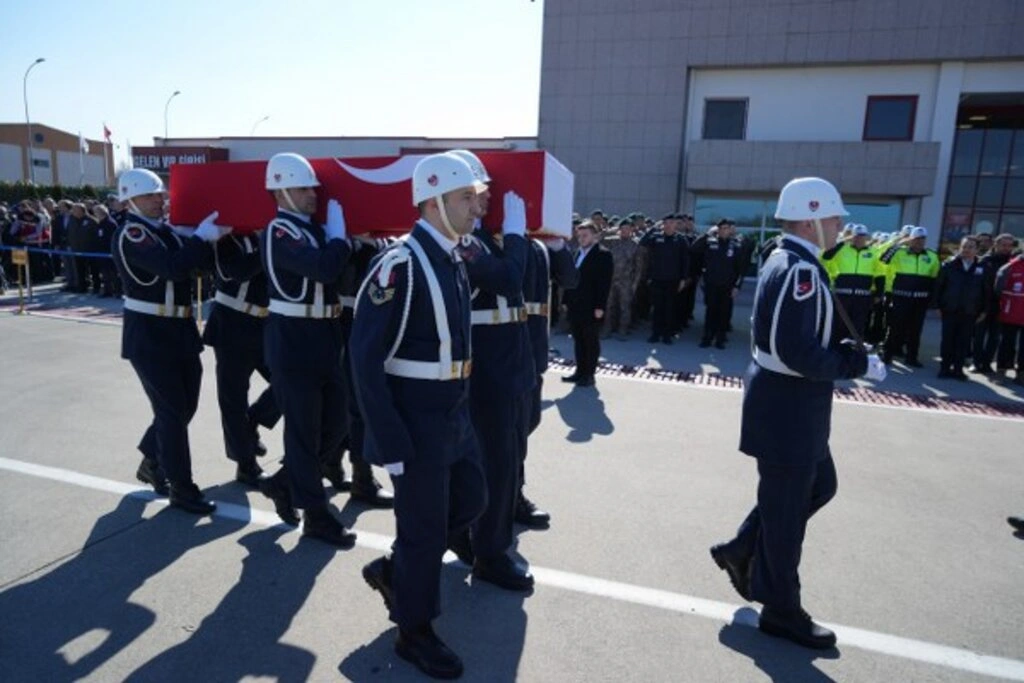 Şehit Doktor Koray Arslan, Samsun’da Son Yolculuğuna Uğurlandı - Resim 2