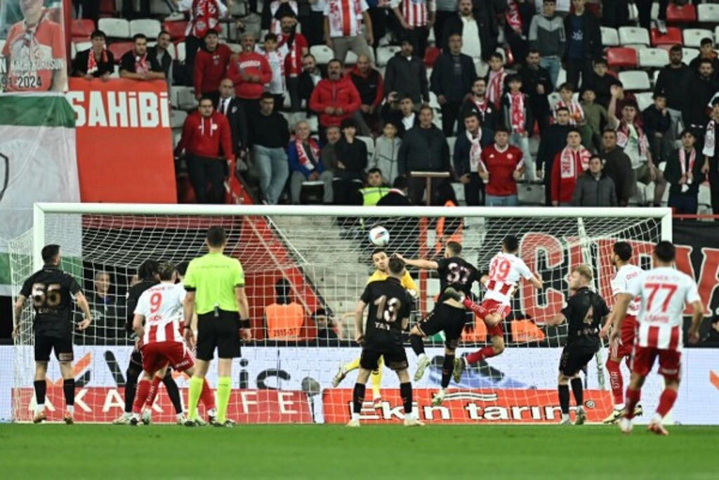 Antalyaspor: 2 - Samsunspor: 1 (Foto Galeri) - Resim 16