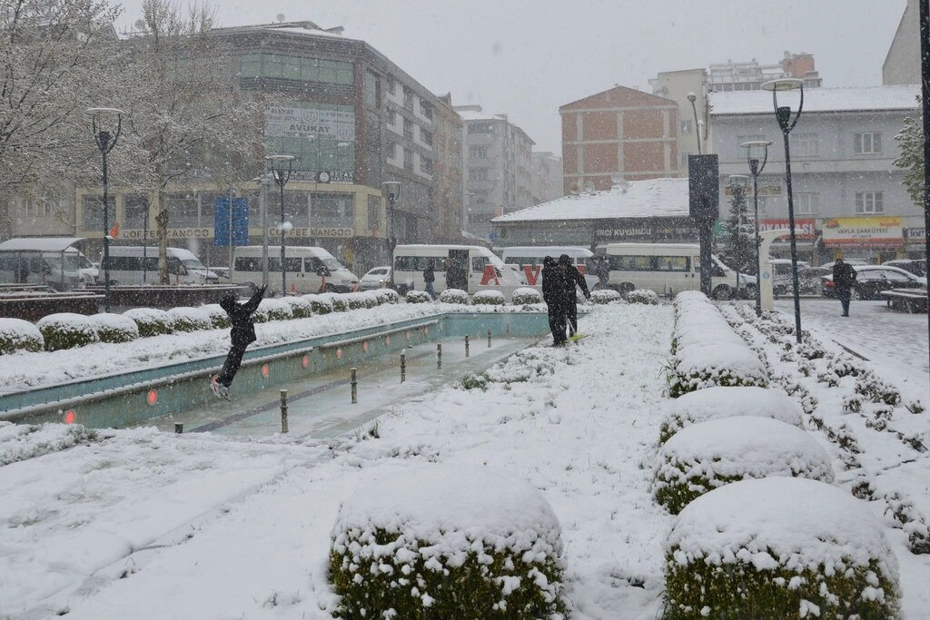 Nisan Ayında Samsun’dan Kar Görüntüleri - Resim 3