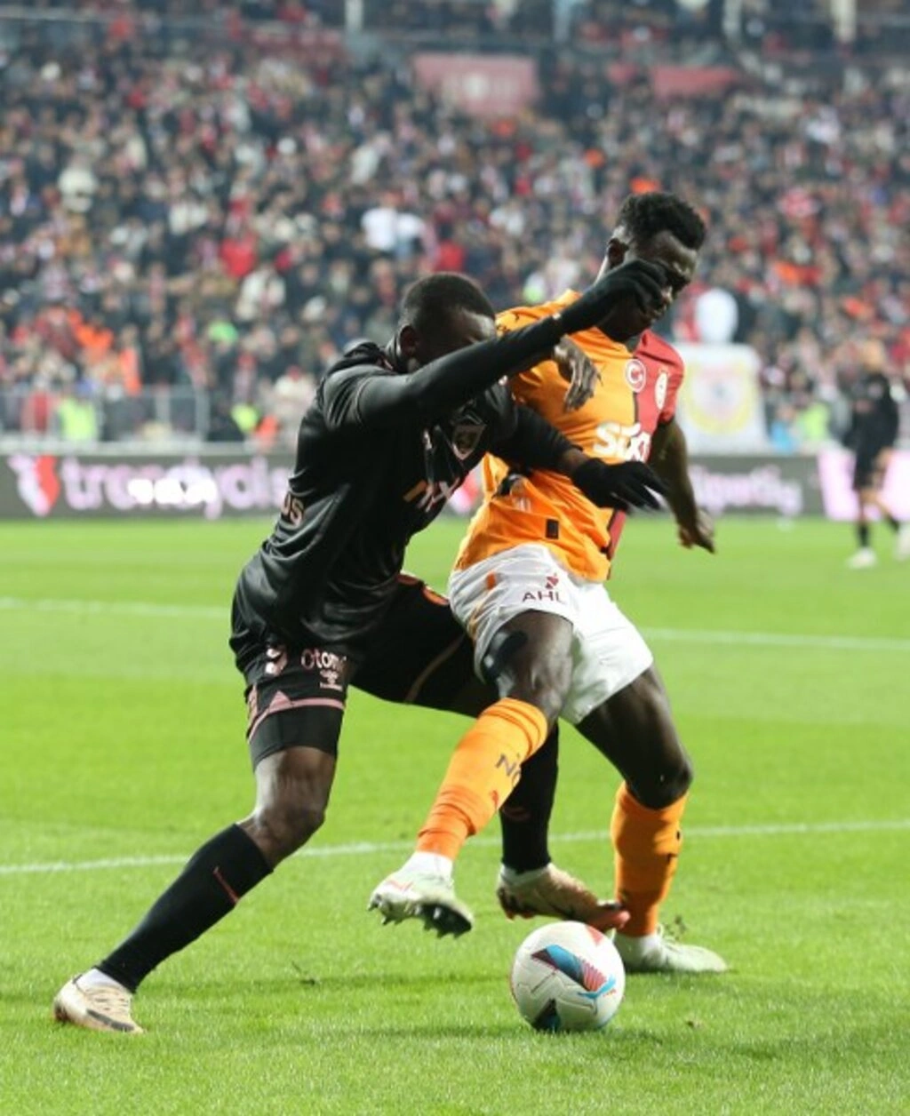 Samsunspor: 0 - Galatasaray: 2 (Foto Galeri) - Resim 24
