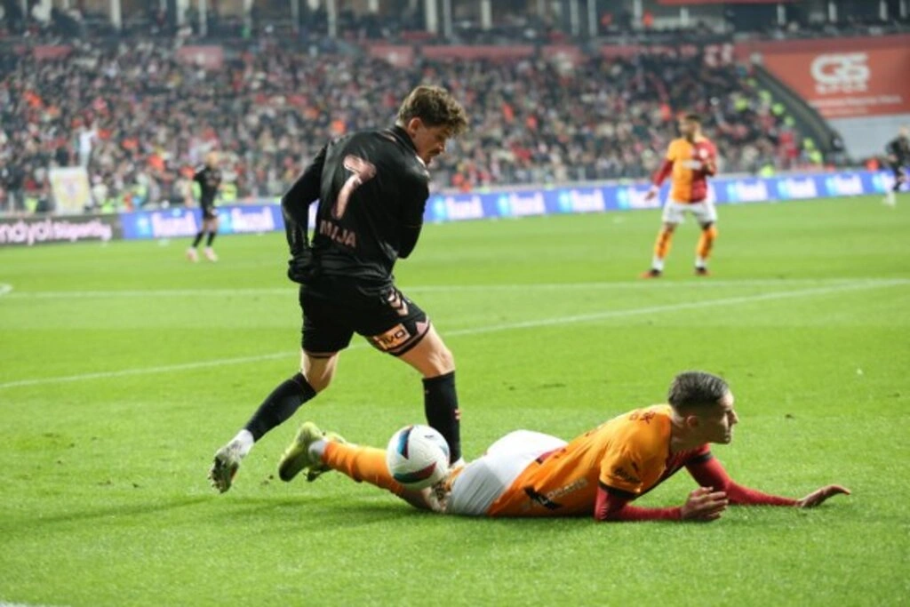 Samsunspor: 0 - Galatasaray: 2 (Foto Galeri) - Resim 31