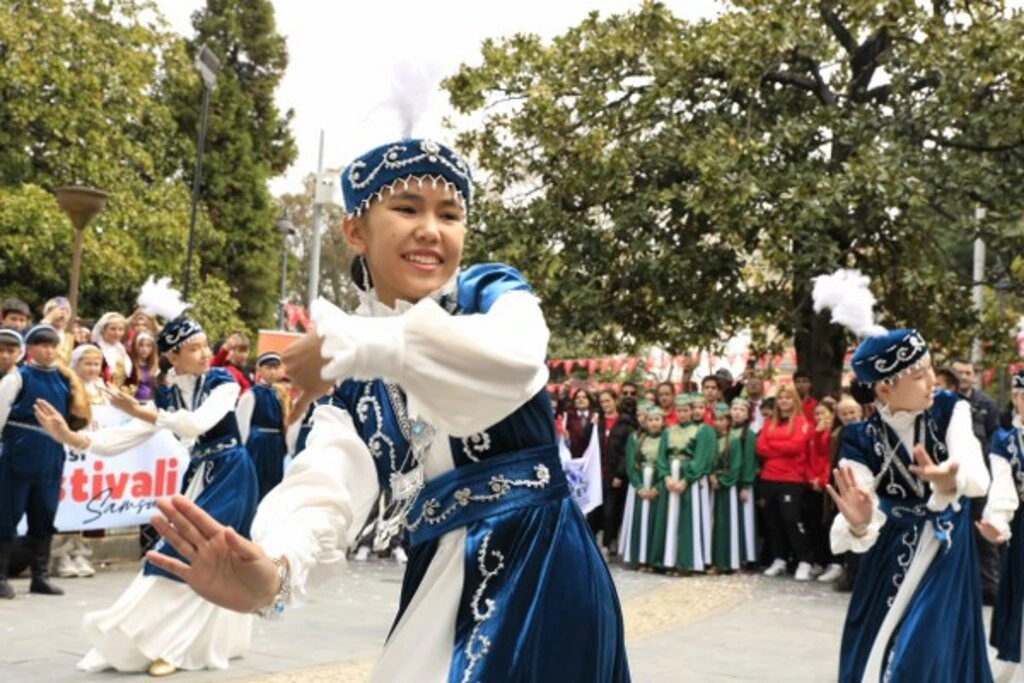 9 Ülkeden Çocuklar Samsun'da Buluştu - Resim 24
