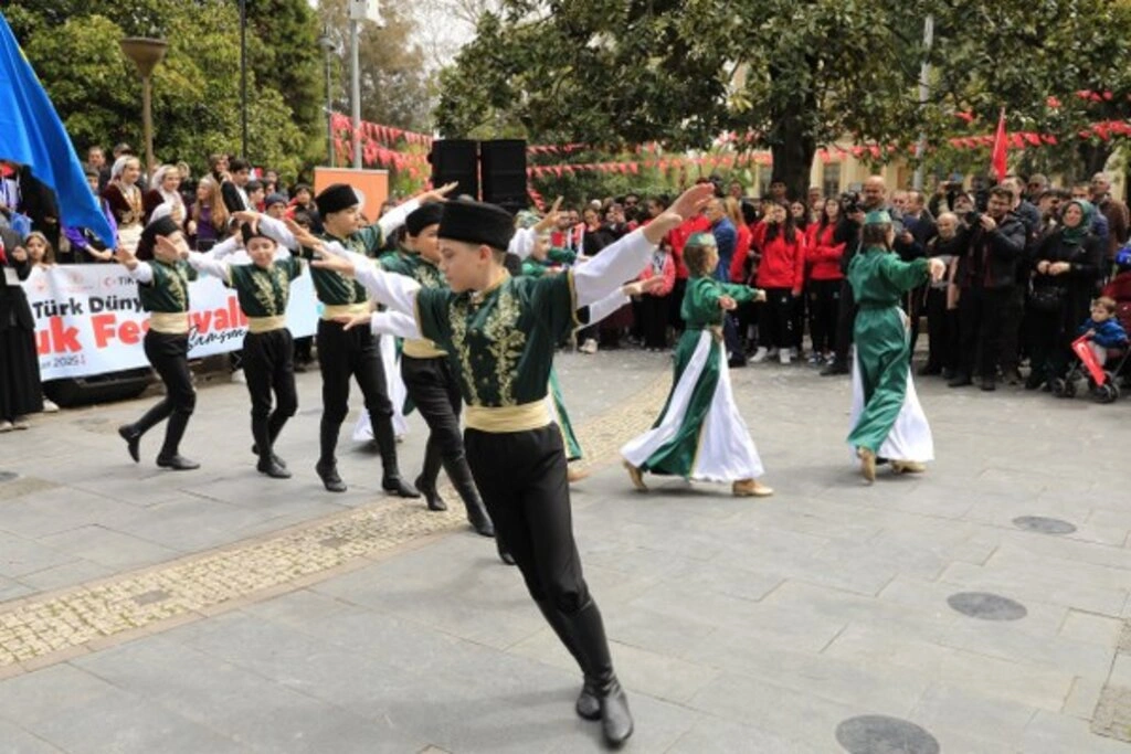9 Ülkeden Çocuklar Samsun'da Buluştu - Resim 27