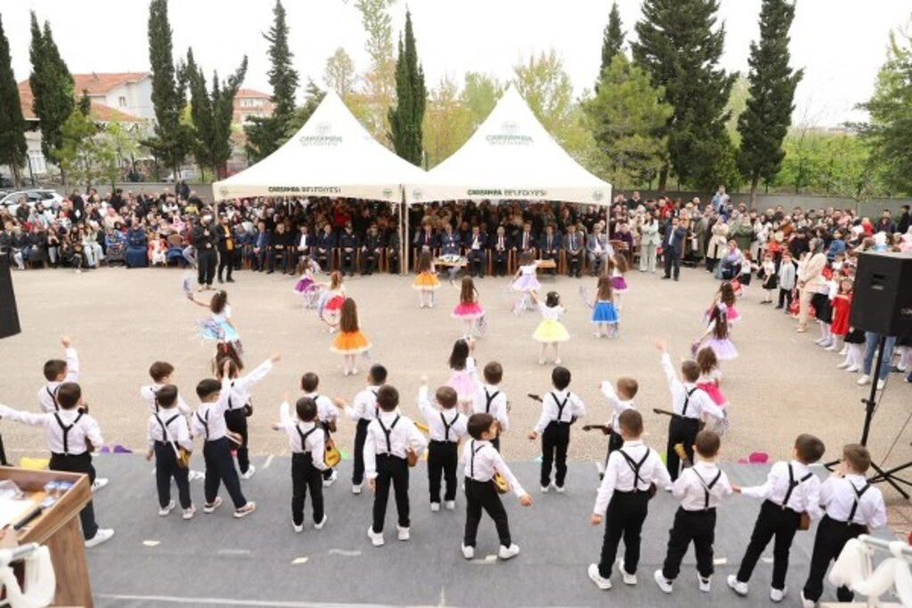 Samsun'da 23 Nisan Coşkuyla Kutlandı! İşte Kutlamalardan Kareler... - Resim 3