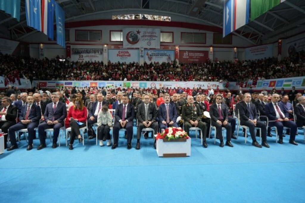Samsun'da 23 Nisan Coşkuyla Kutlandı! İşte Kutlamalardan Kareler... - Resim 23