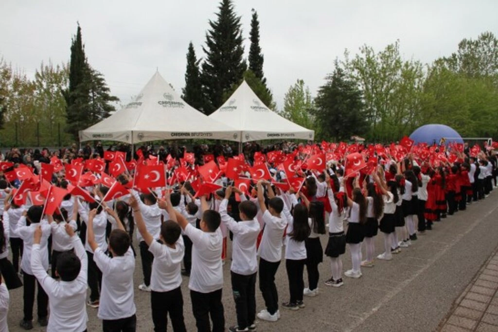 Samsun'da 23 Nisan Coşkuyla Kutlandı! İşte Kutlamalardan Kareler... - Resim 36
