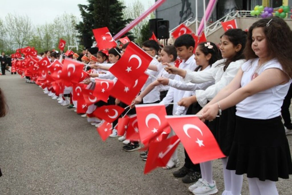 Samsun'da 23 Nisan Coşkuyla Kutlandı! İşte Kutlamalardan Kareler... - Resim 37
