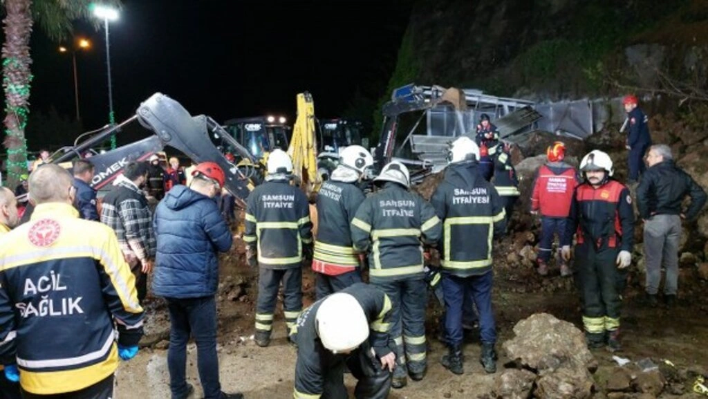 Samsun'daki Heyelan Faciasından Görüntüler - Resim 15