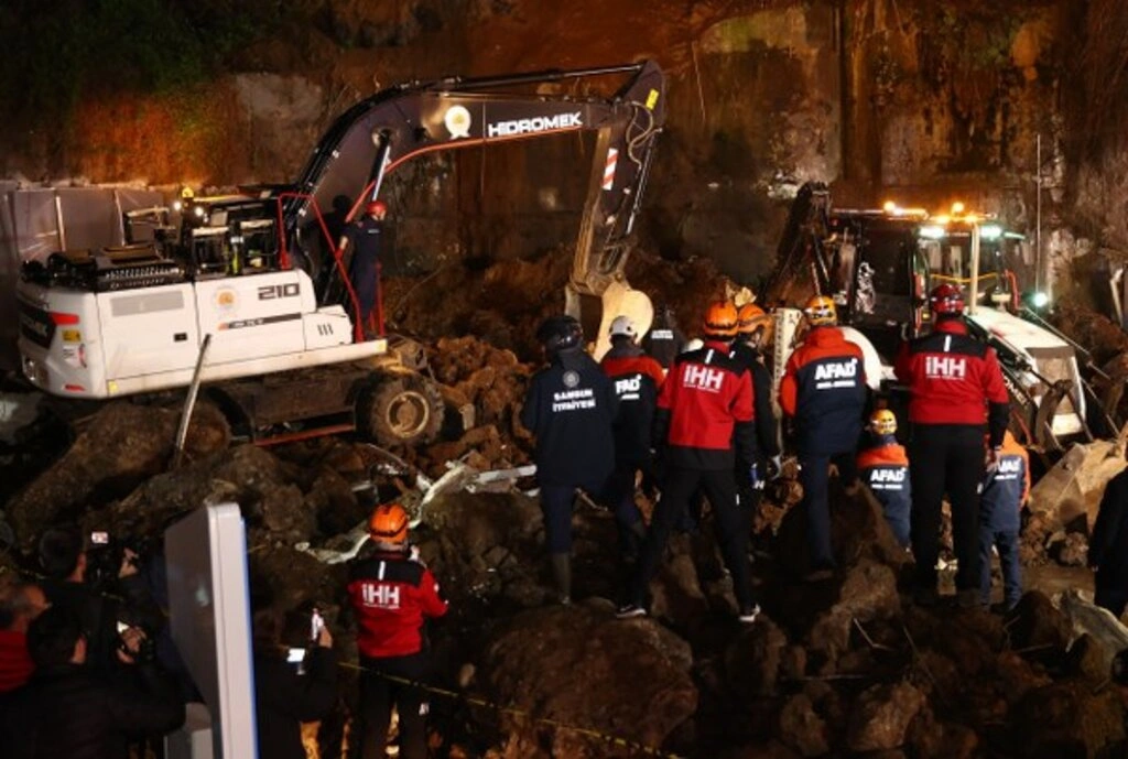 Samsun'daki Heyelan Faciasından Görüntüler - Resim 24