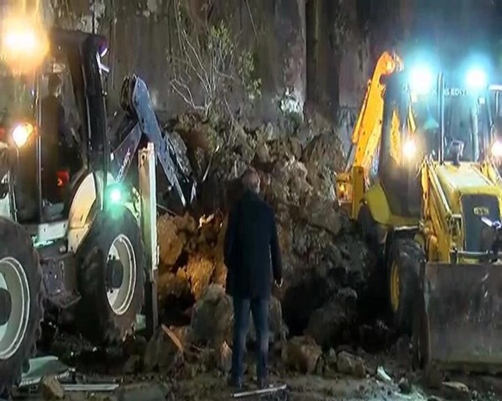Samsun'daki Heyelan Faciasından Görüntüler - Resim 41
