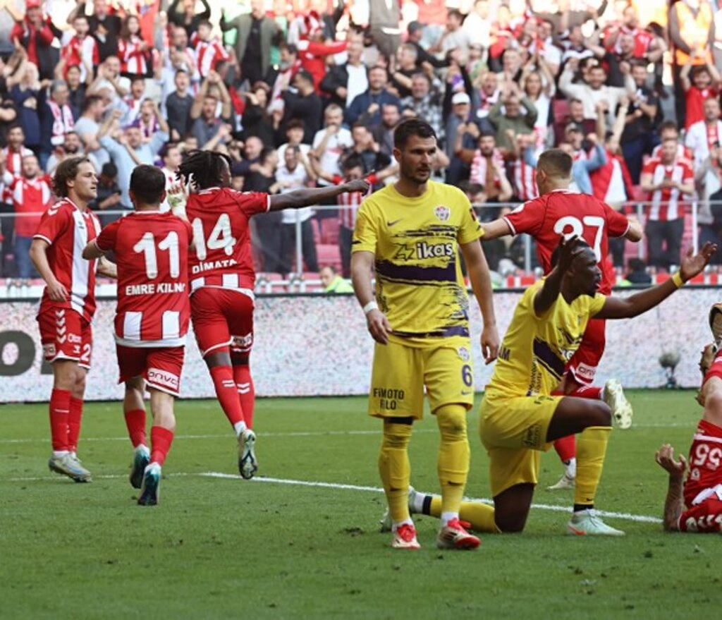 Samsunspor: 3 - Eyüpspor: 0 (Foto Galeri) - Resim 24