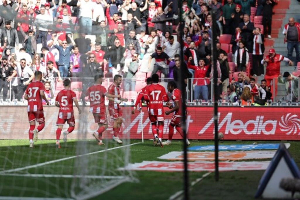 Samsunspor: 3 - Eyüpspor: 0 (Foto Galeri) - Resim 50