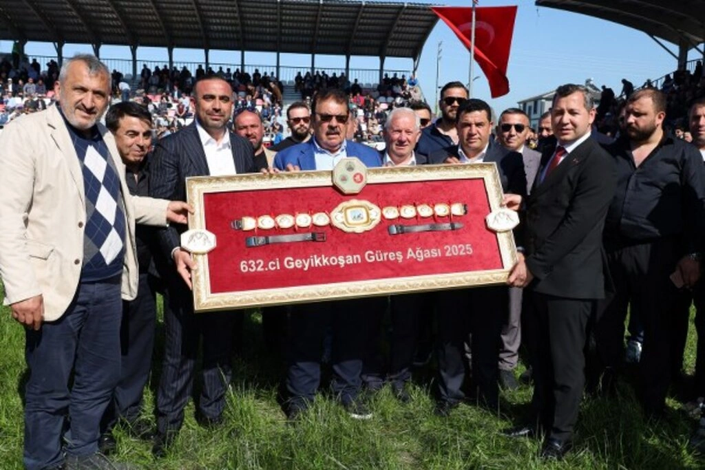 632. Alaçam Geyikkoşan Hıdırellez Şenlikleri ve Yağlı Pehlivan Güreşleri'nden Kareler... - Resim 44