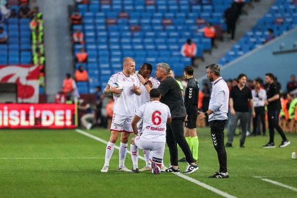 Trabzonspor: 2 - Samsunspor: 2 (Foto Galeri) - Resim 31