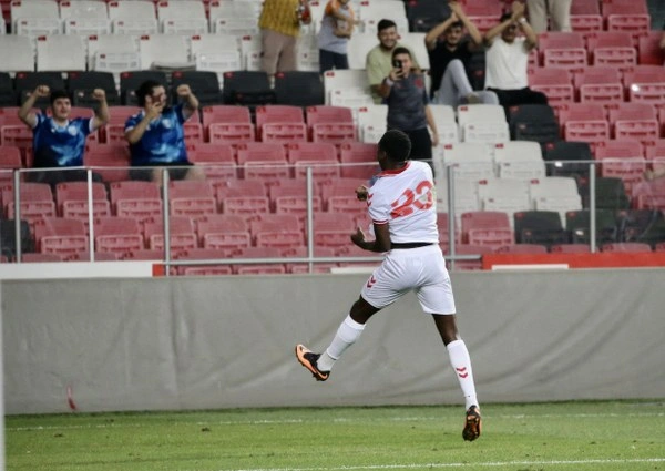 Samsunspor: 1 - USL Dunkerque: 0 (Foto Galeri) - Resim 47