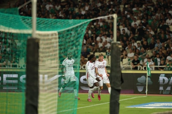 Panathinaikos FC: 2 - Samsunspor: 1 (Foto Galeri) - Resim 24